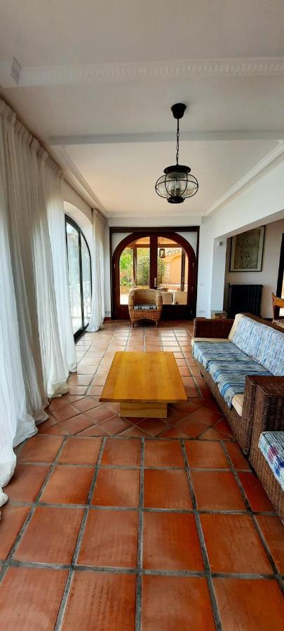 Villa Puerto Blanco กัลเป ภายนอก รูปภาพ
