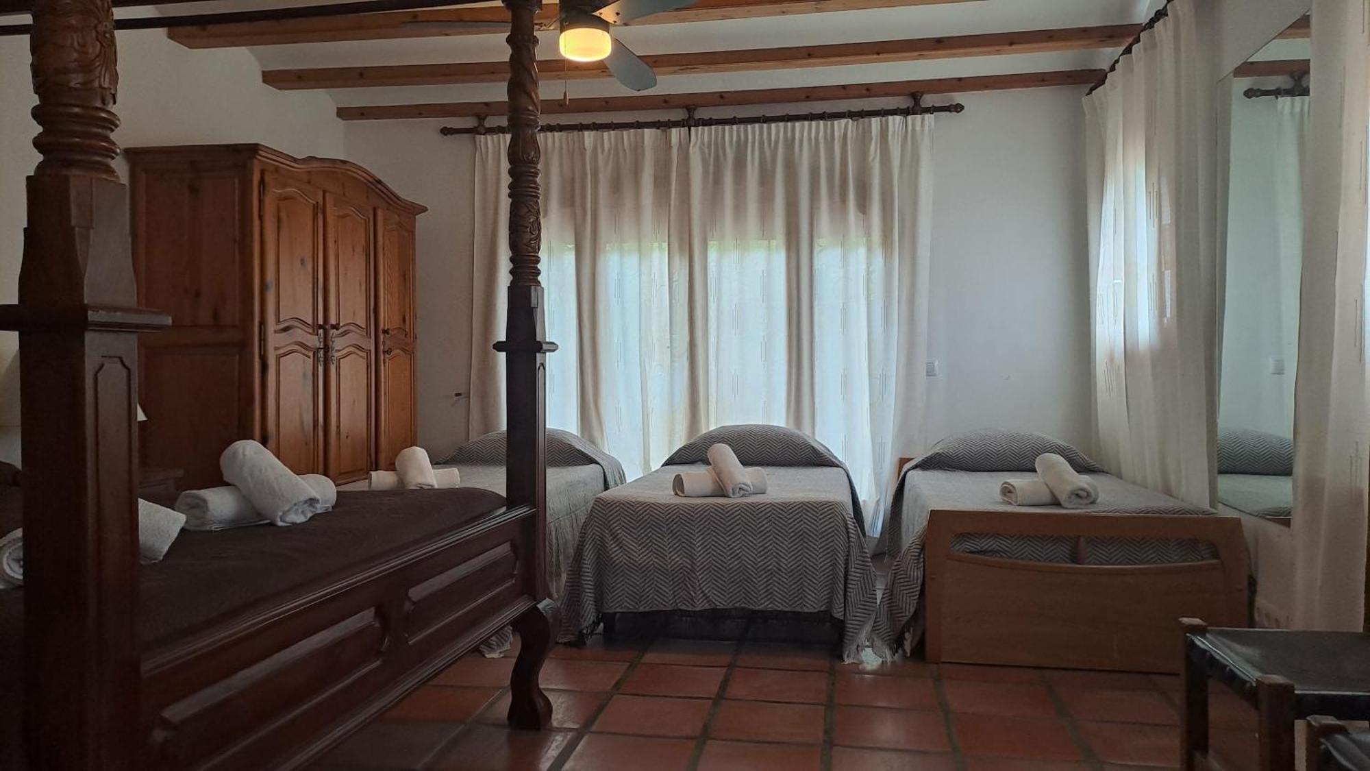 Villa Puerto Blanco กัลเป ภายนอก รูปภาพ