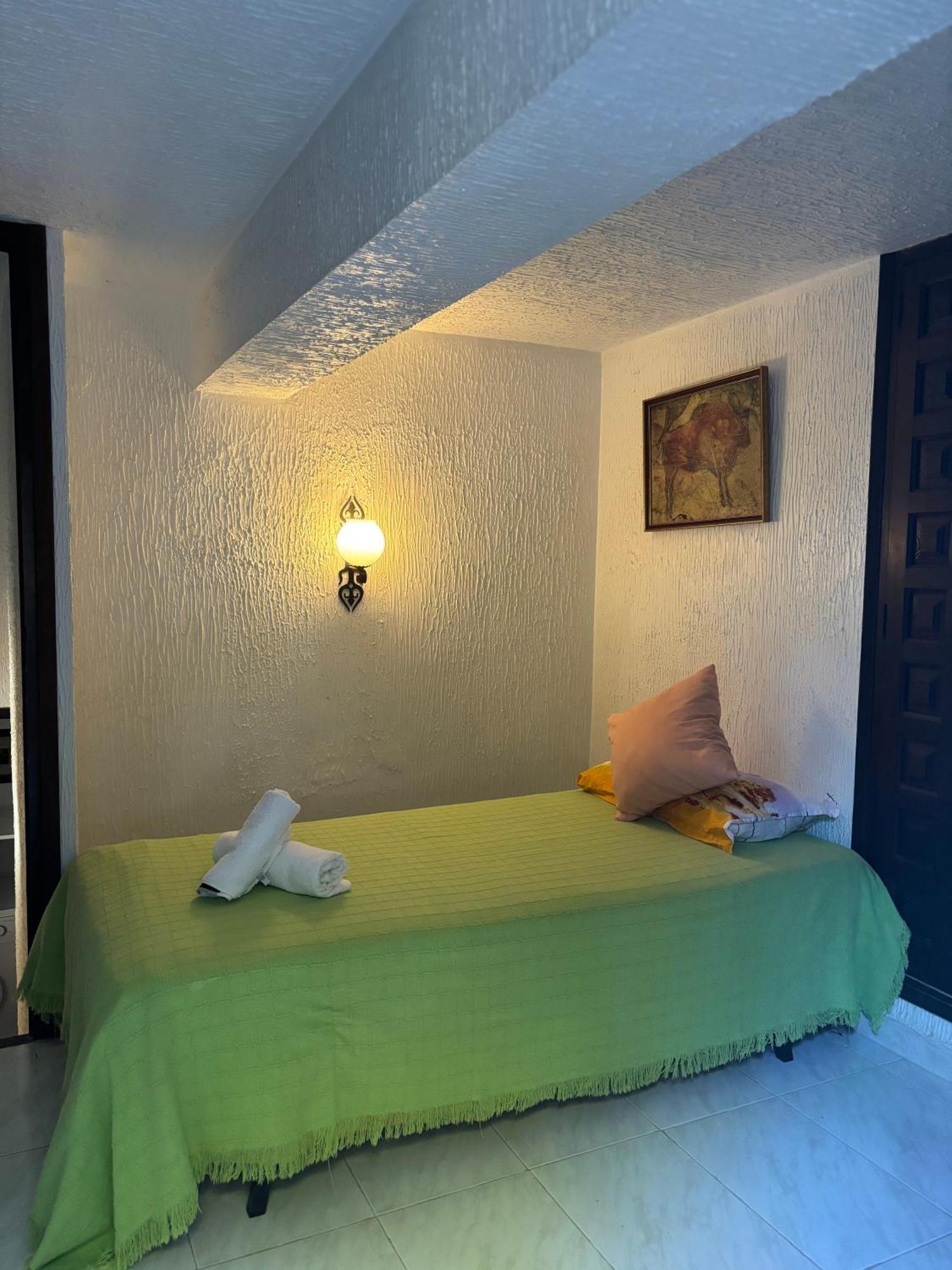 Villa Puerto Blanco กัลเป ภายนอก รูปภาพ